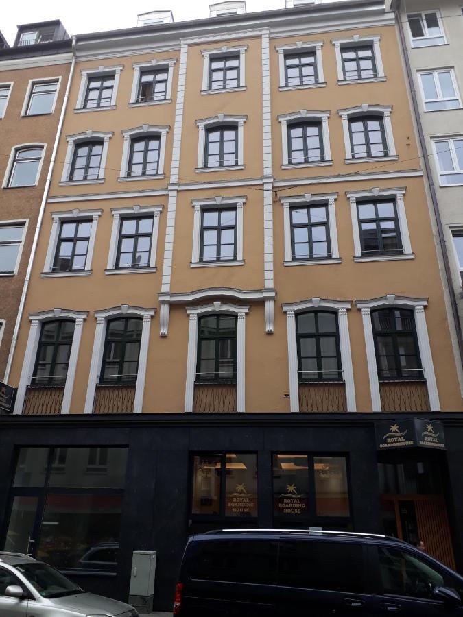 Royal Boardinghouse Gmbh - Апартаменты *